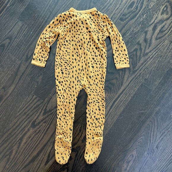 KYTE BABY Bamboo Zippered Footie - Marigold Cheetah - Size 6-12mo - Picture 5 of 8
